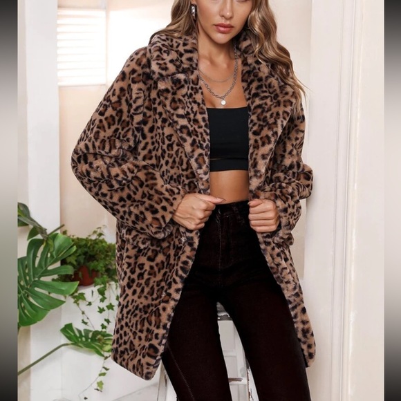 Luxe Faux Fur Vegan Leopard Animal Print Single Breast Coat Jacket - Picture 2 of 4
